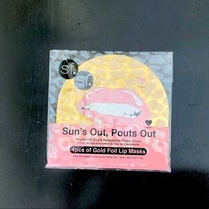 5 for $20 - Sfglow sun’s out pouts out lip mask